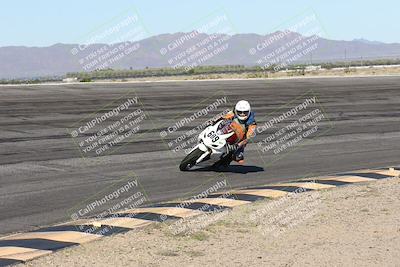 media/Jan-16-2026-CVMA Friday Practice (Fri) [[6f2bf47531]]/5-Racer 4-Trackday1/Session 2 (Bowl)/